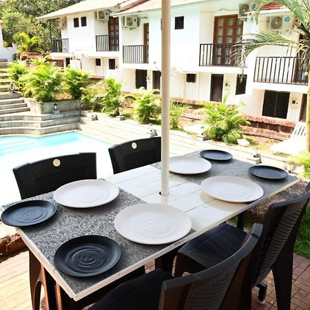 Wada Chirebandi Hotel Gimvi Екстериор снимка